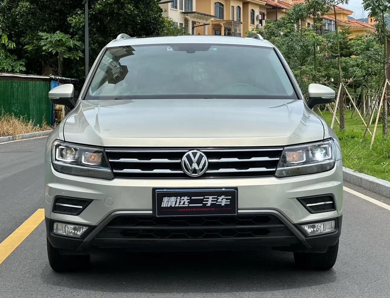 Volkswagen Tiguan L