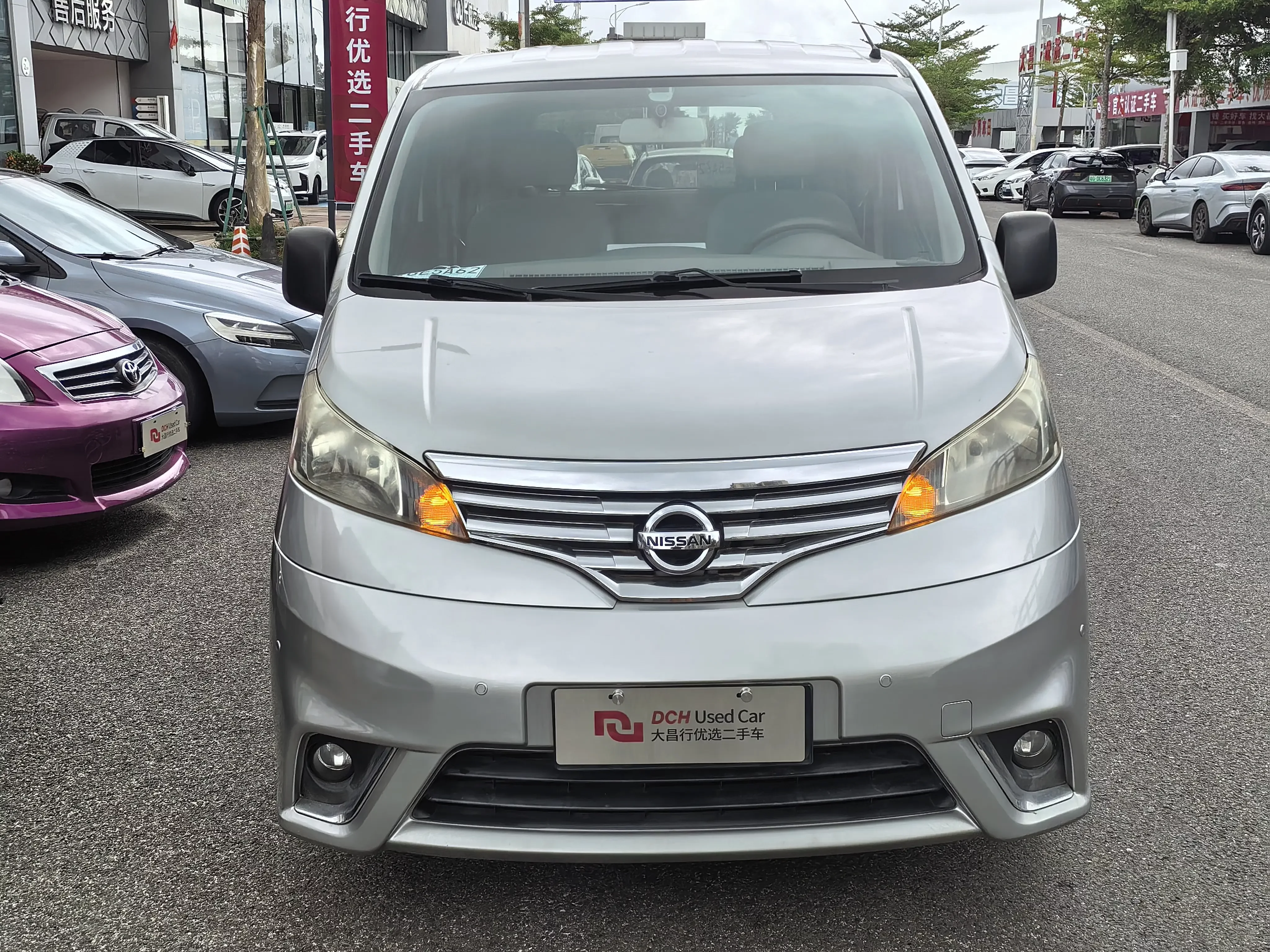 Nissan NV200
