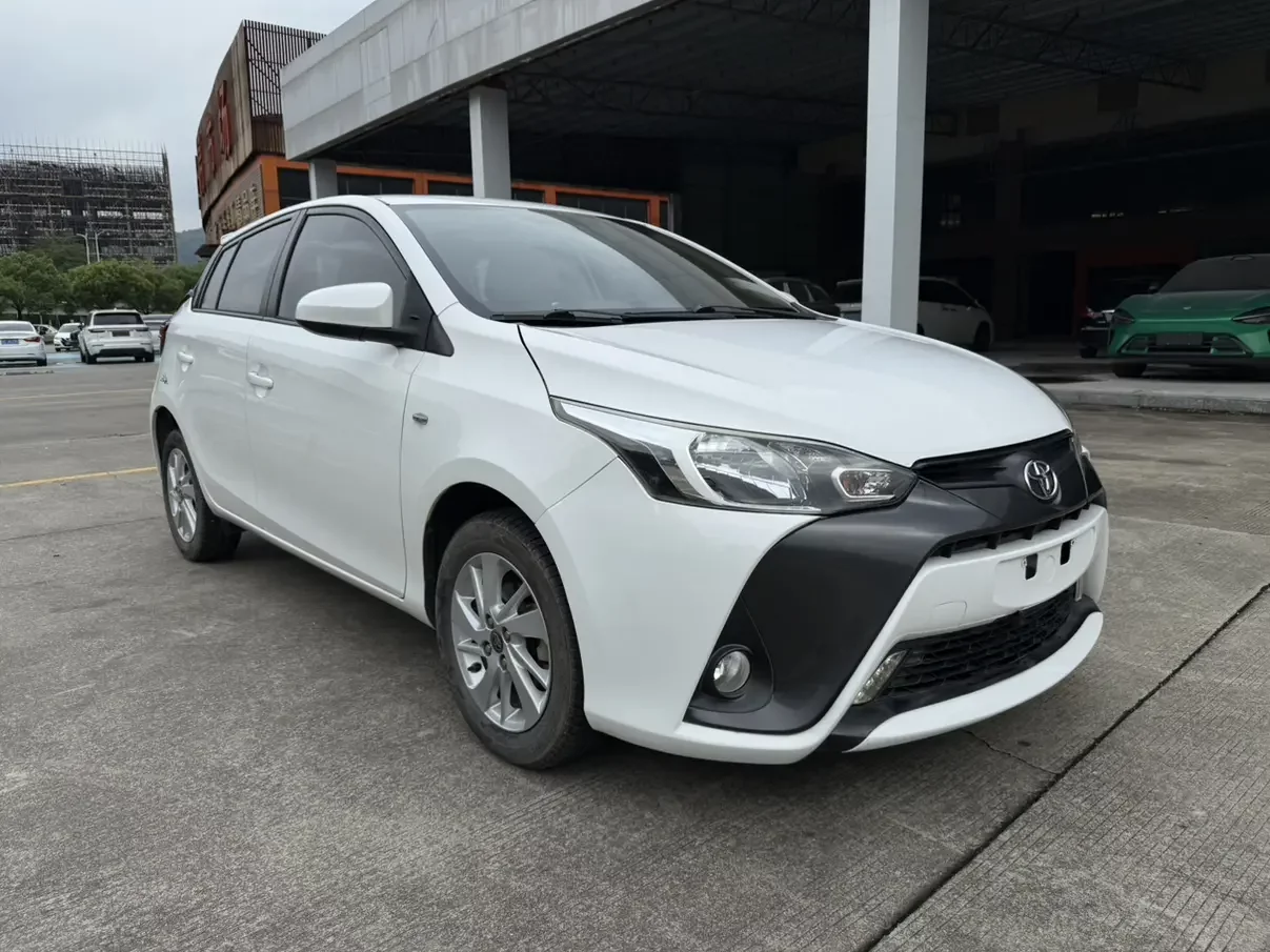 Toyota Yaris L