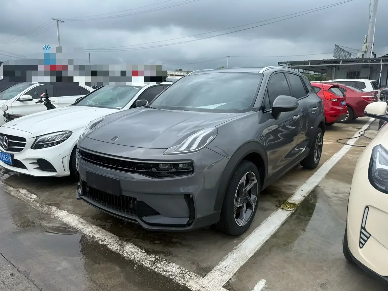 Lynk & Co 06