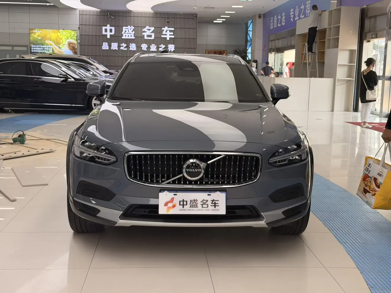 Volvo V90
