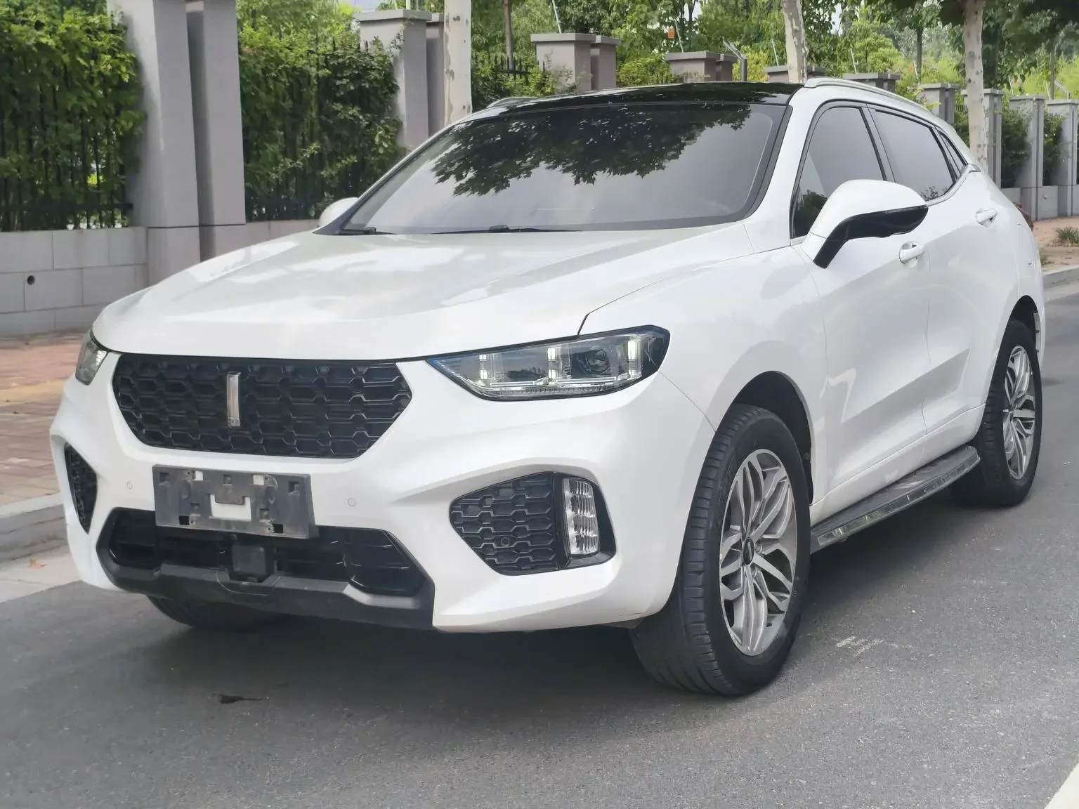 Wey Wei brand VV5