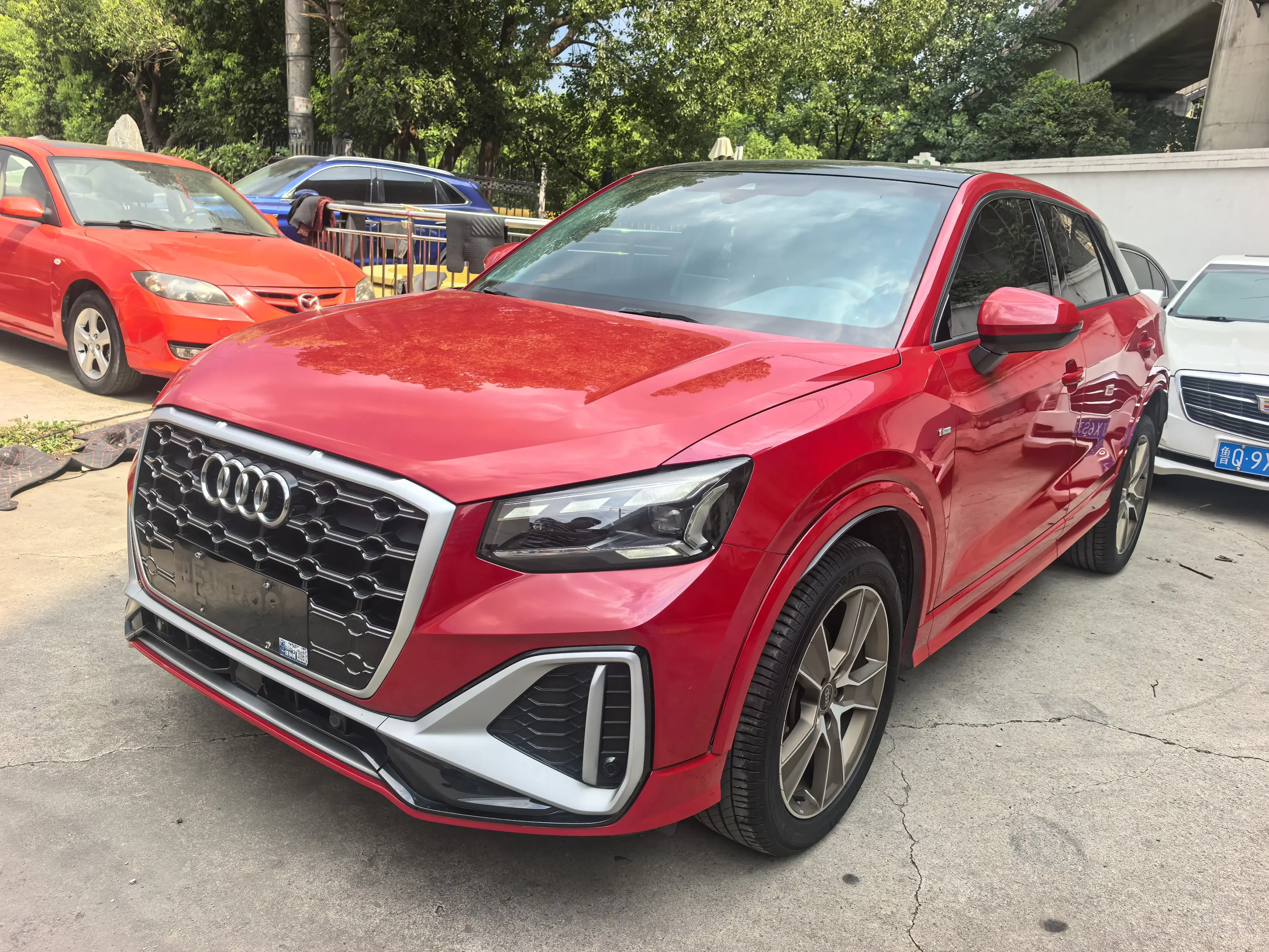 Audi Q2L