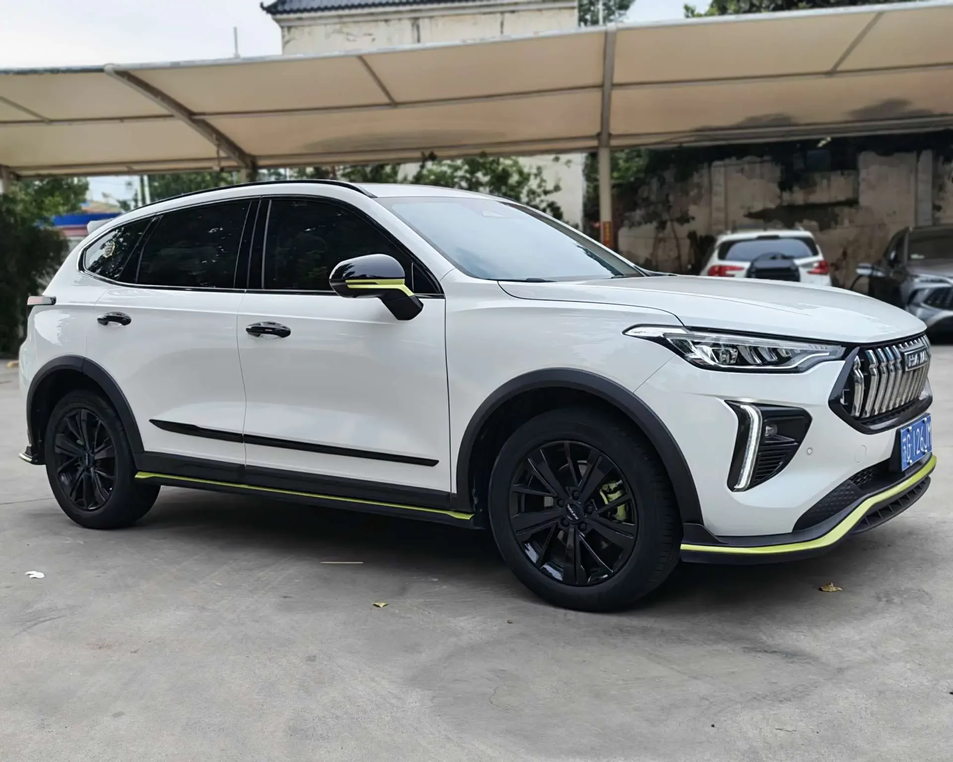 Haval Harvard Red Rabbit