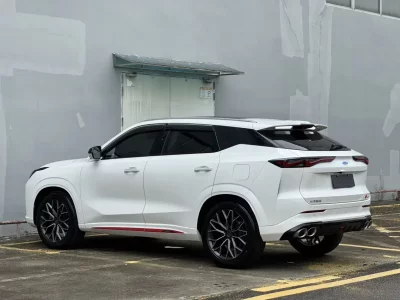 Oshan Changan Auchan Z6