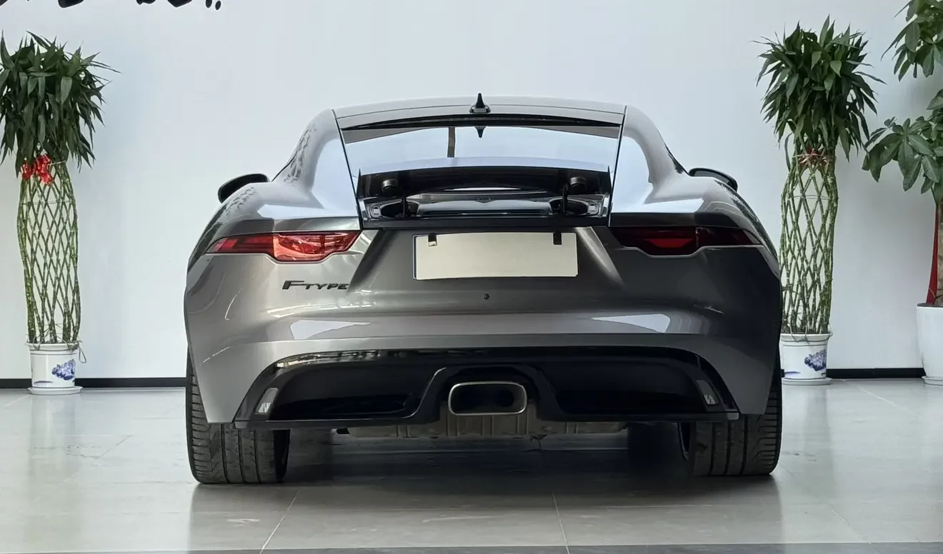 Jaguar F-TYPE
