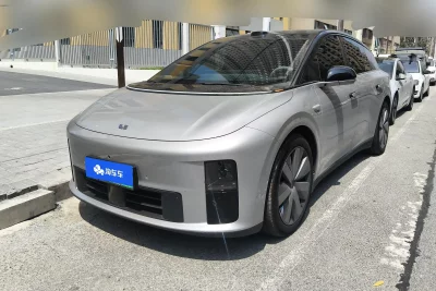 Li Ideal i6
