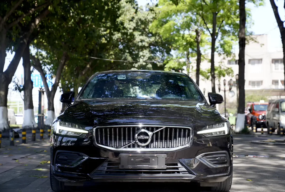 Volvo S60