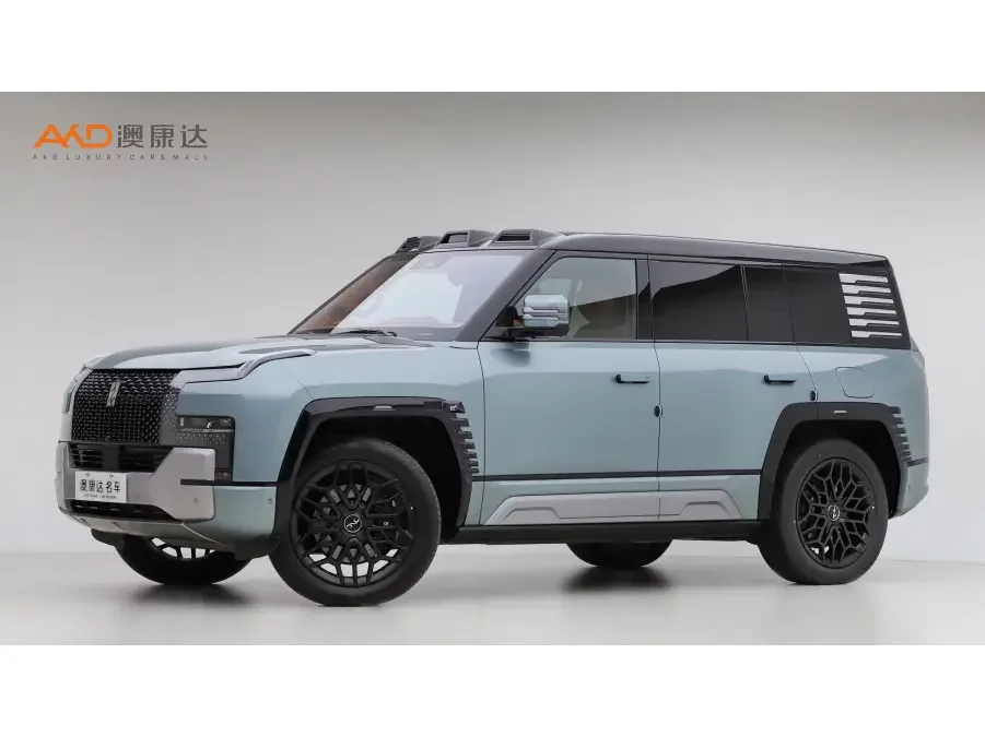 BYD Yangwang U8