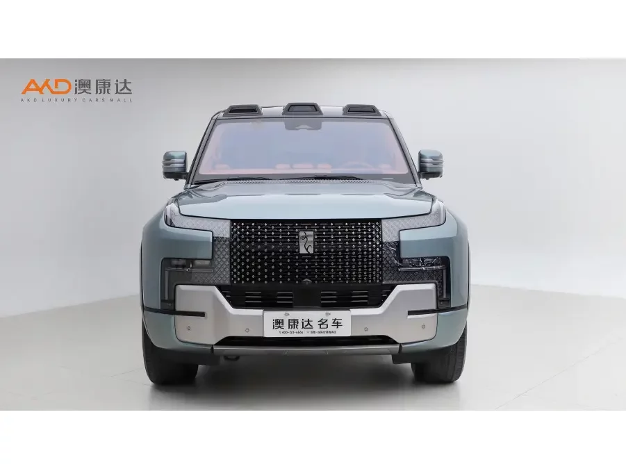 BYD Yangwang U8