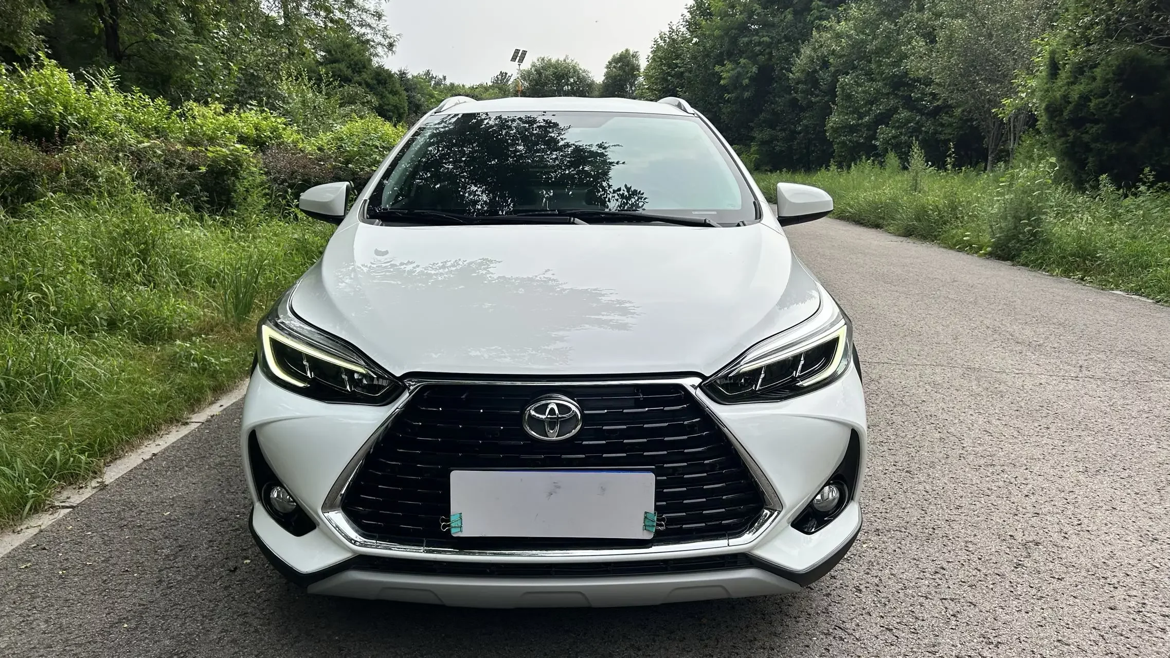 Toyota Yaris L
