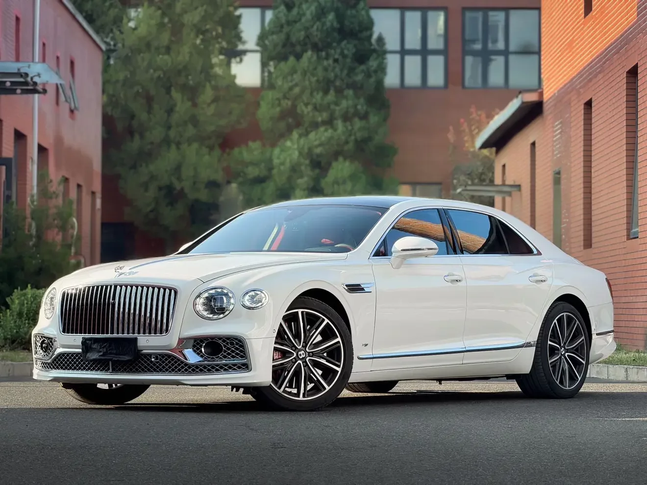 BENTLEY FLYING SPUR