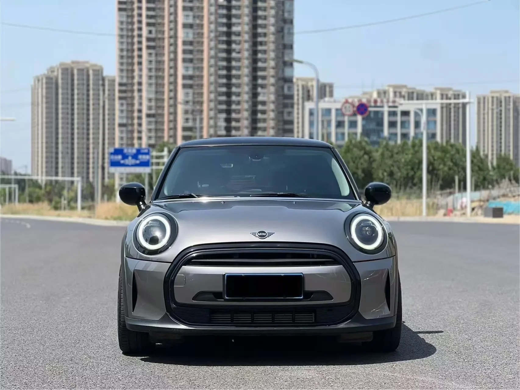 MINI