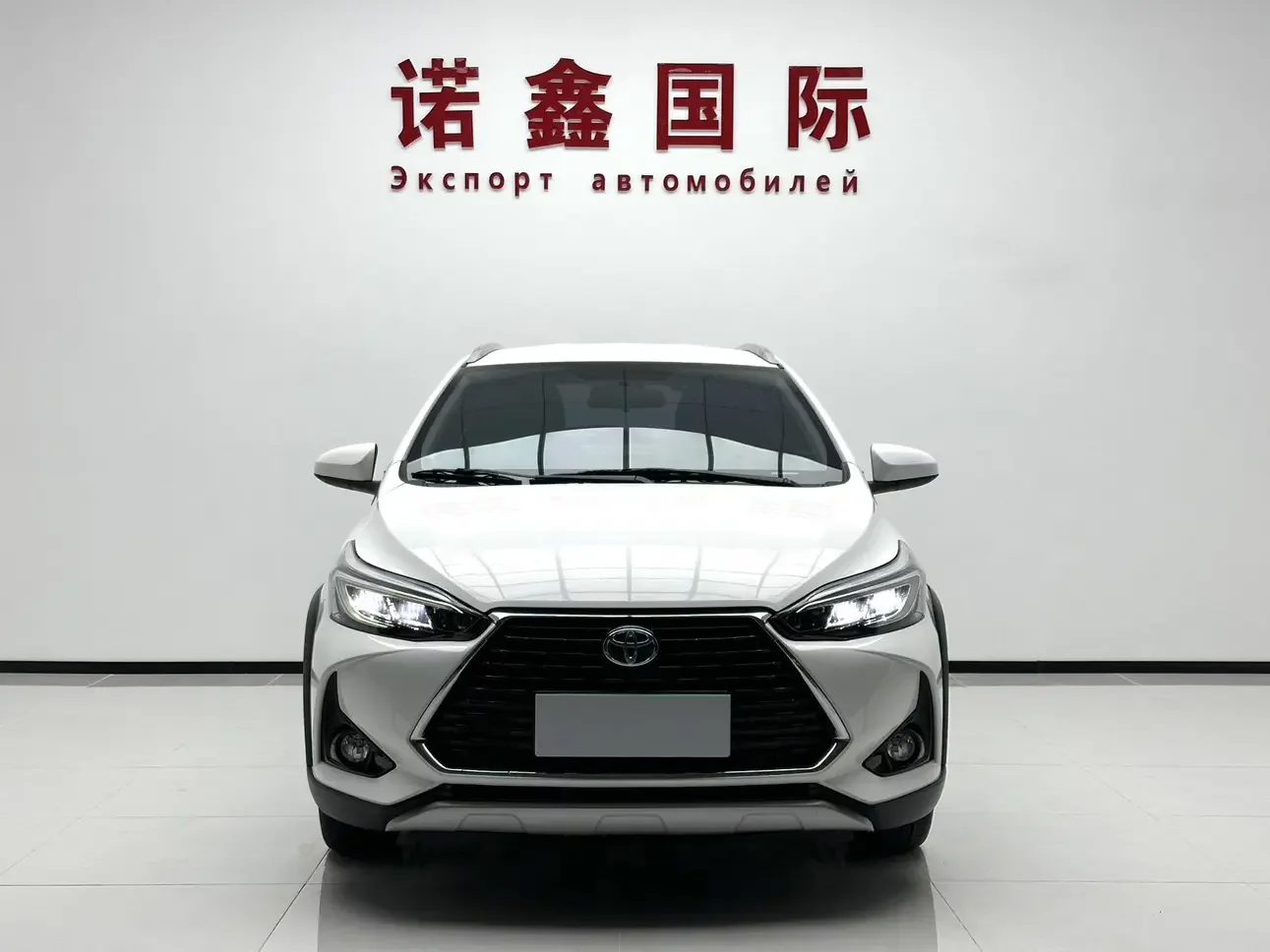 Toyota Yaris L