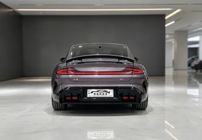Xiaomi SU7