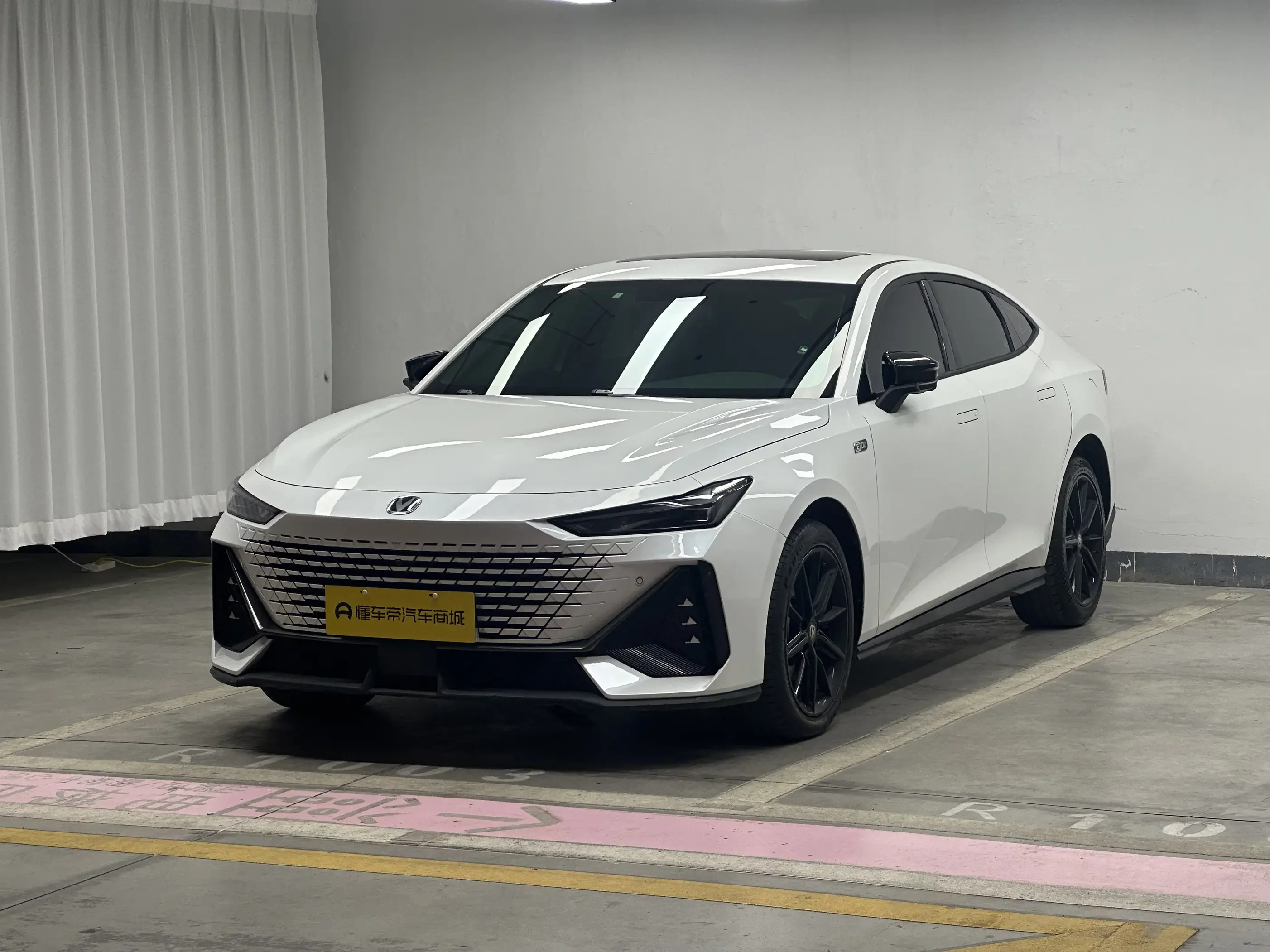Changan UNI-V Smart Electric iDD