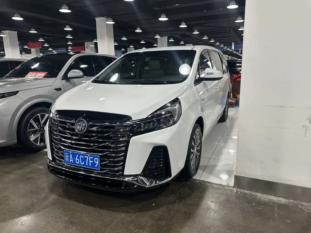 BUICK GL8