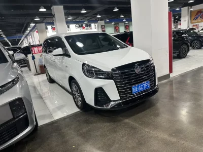 Buick GL8