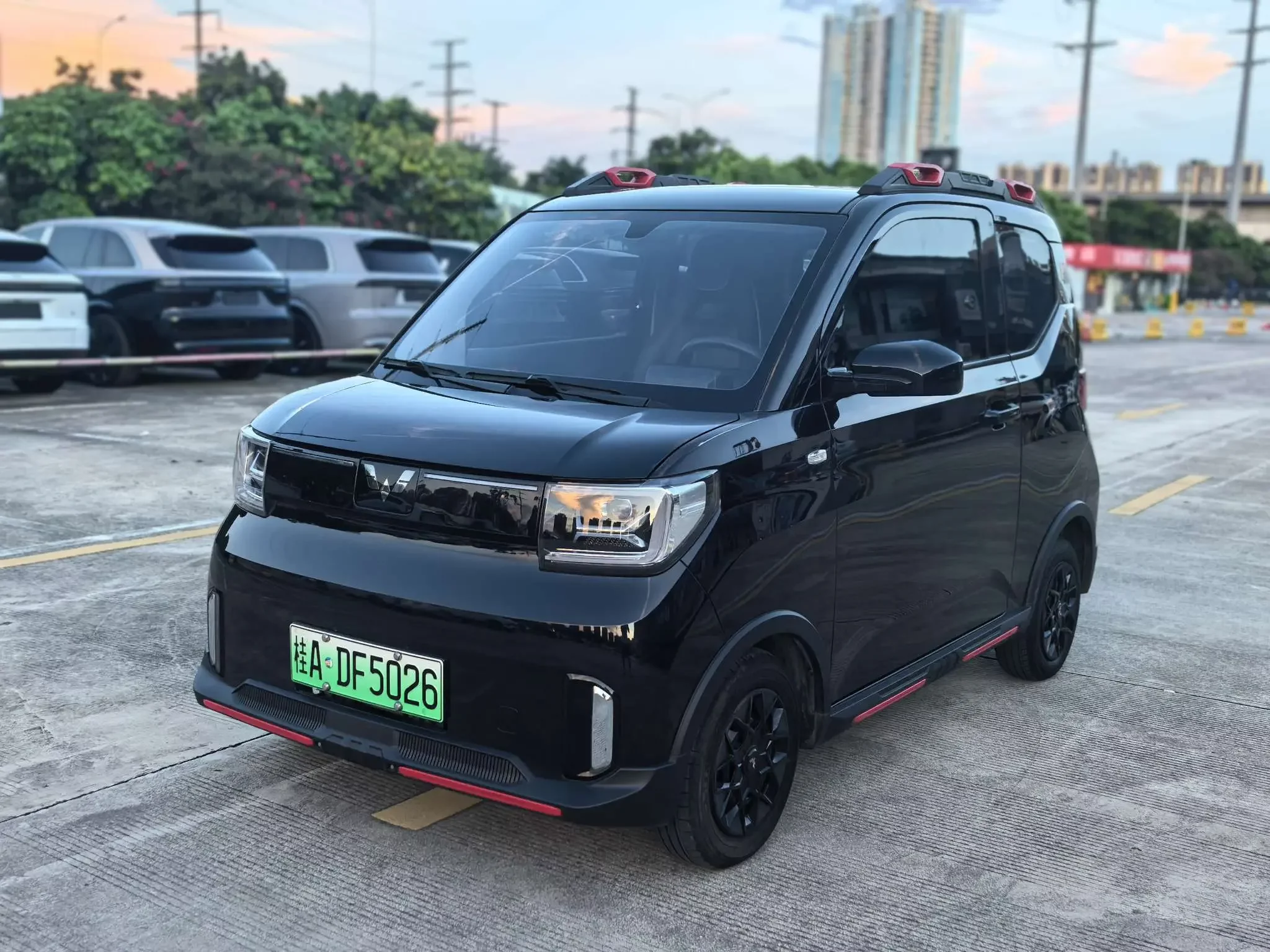 WULING HONGGUANG MINIEV