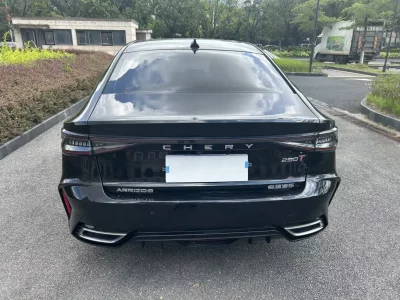 Chery Arrizo 8