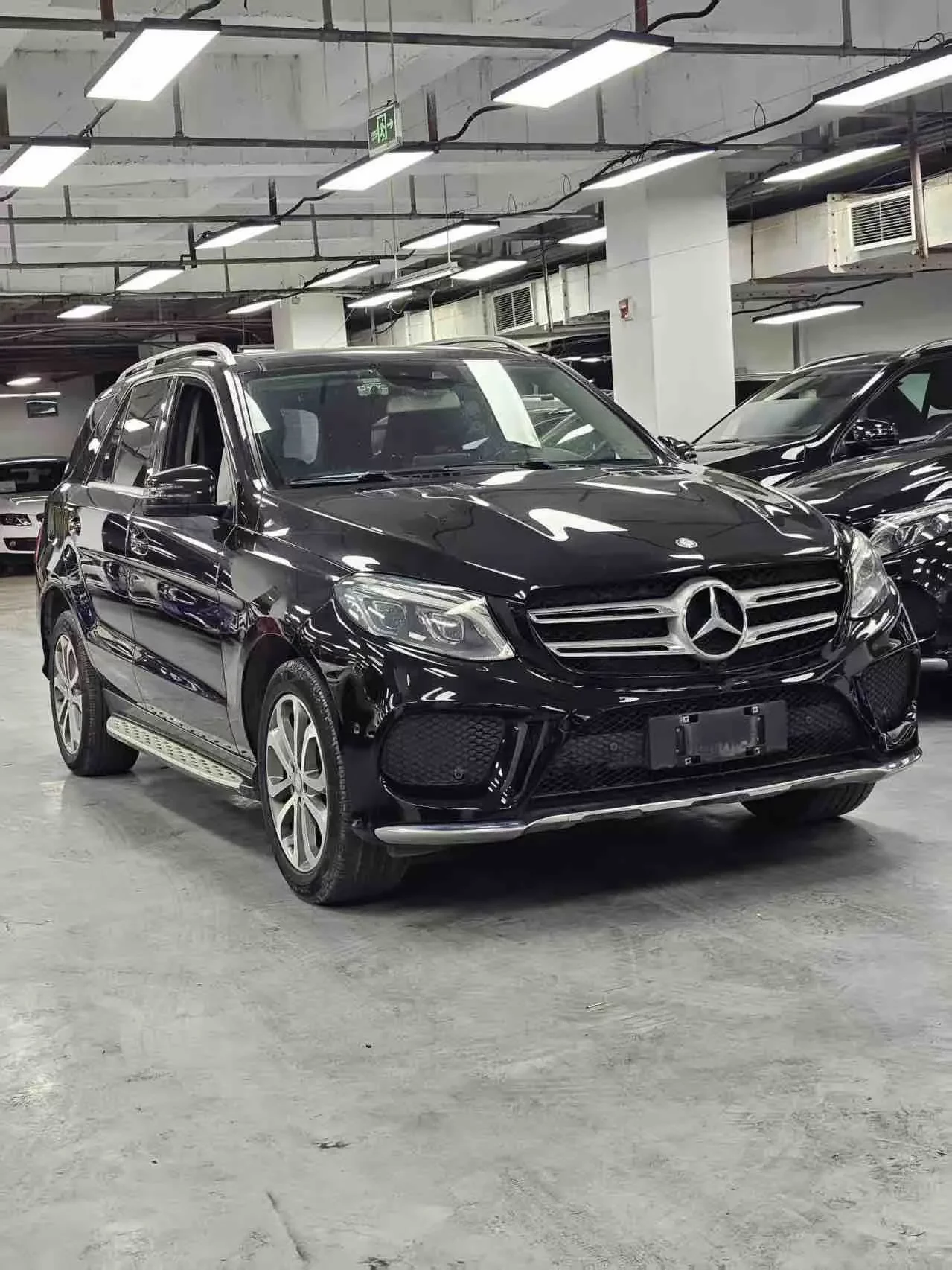 Mercedes-Benz GLE (Imported)