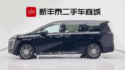 GAC Trumpchi E8 PHEV