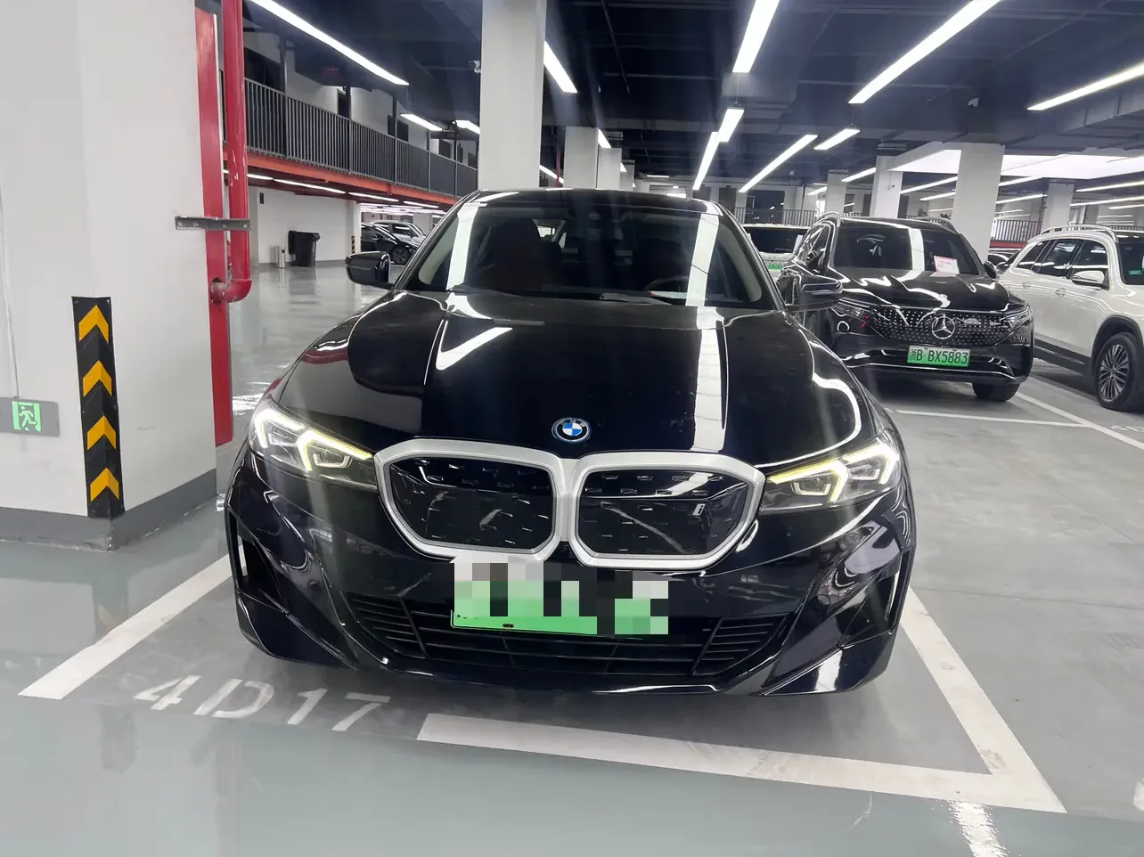 BMW i3