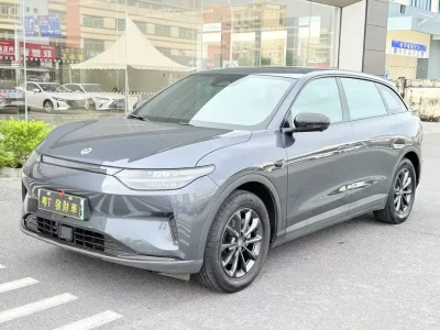 Leapmotor C11