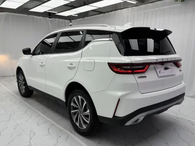 Geely Vision X6
