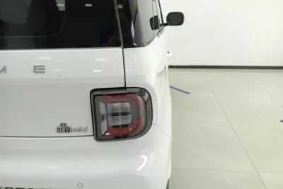 Geely Panda