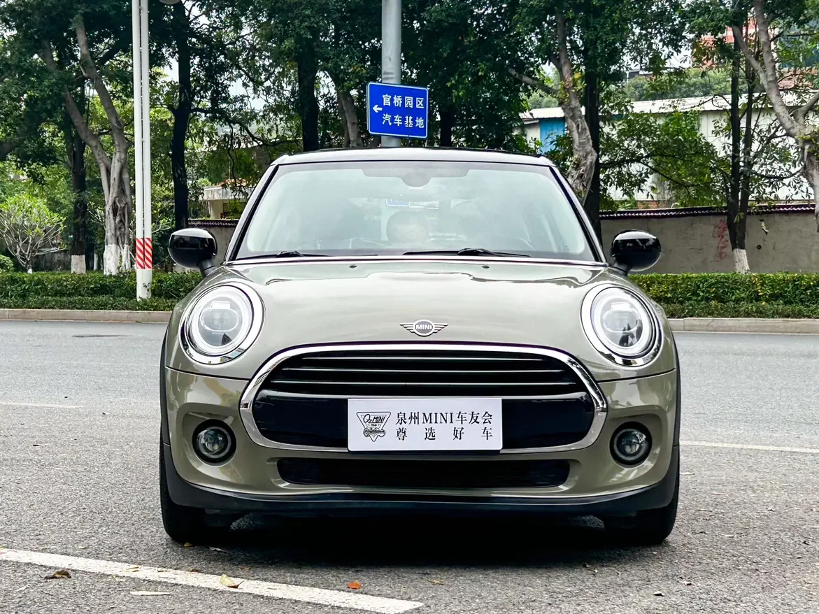 MINI 