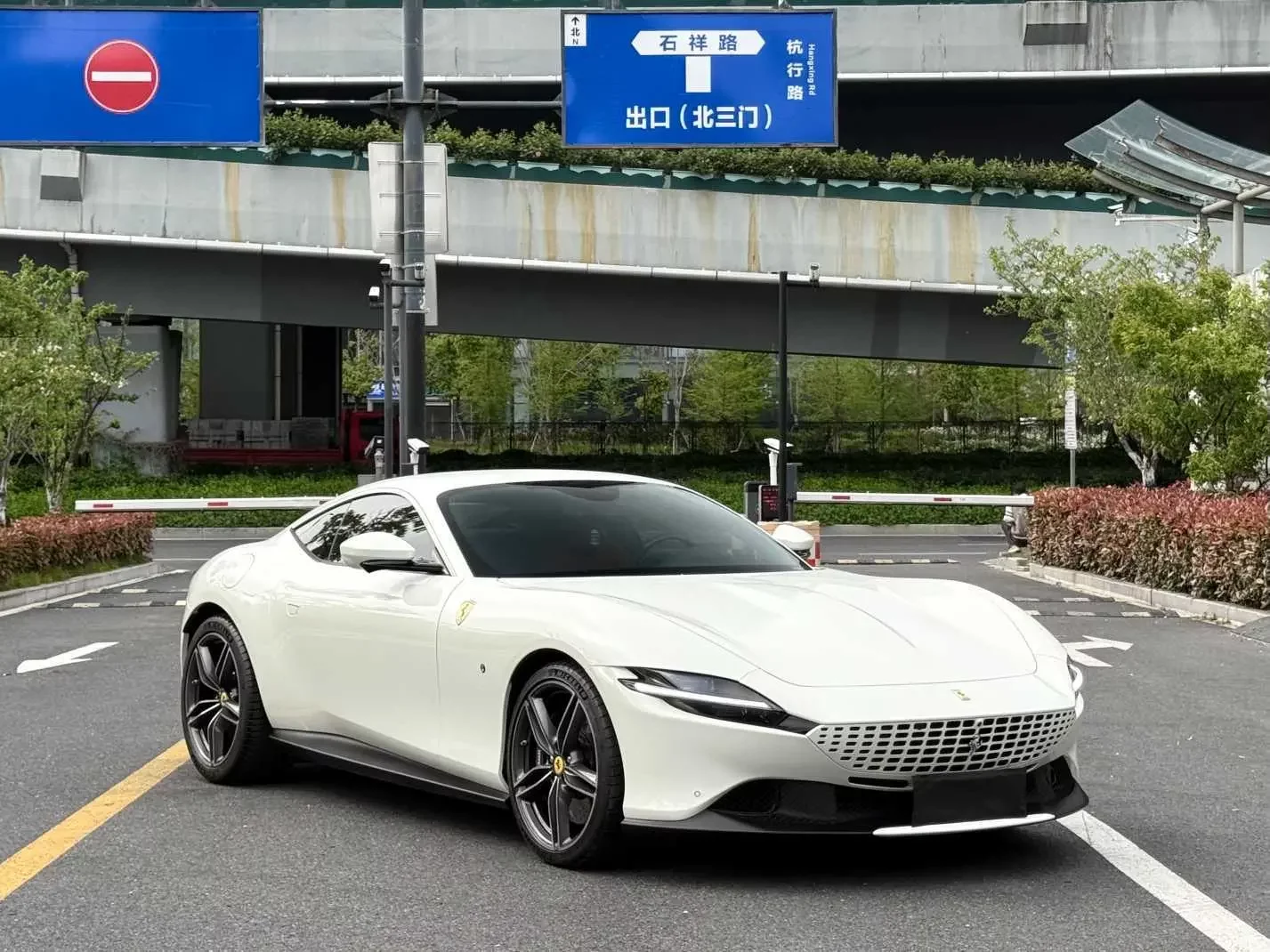 Ferrari Roma