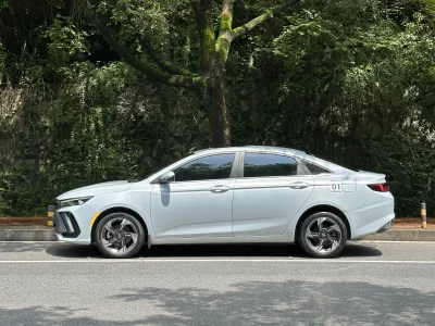 Geely Emgrand L HiP