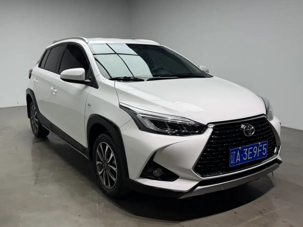 Toyota Yaris L