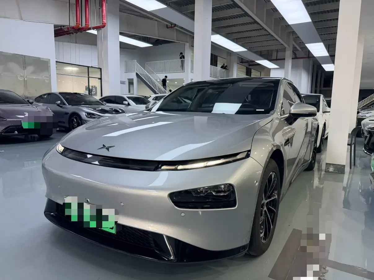 Xpeng P7