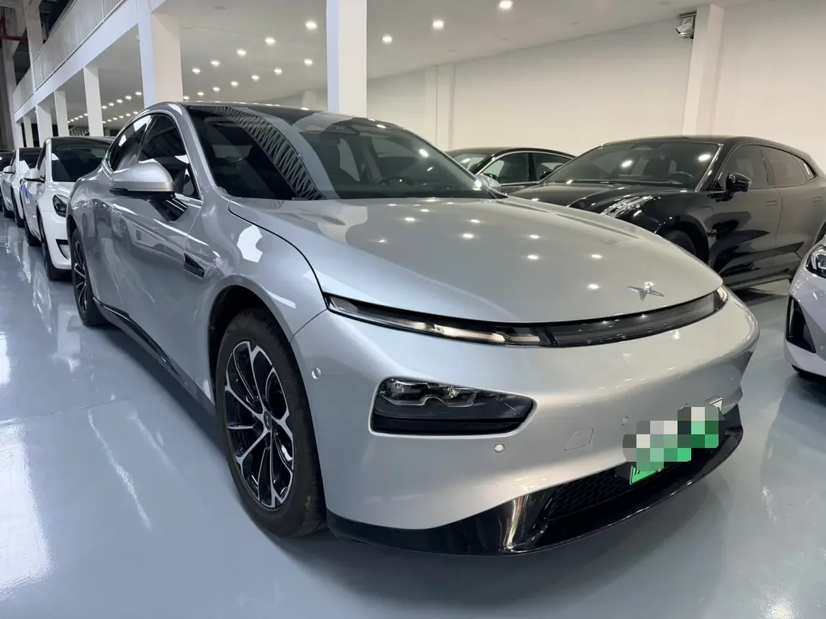 Xpeng P7