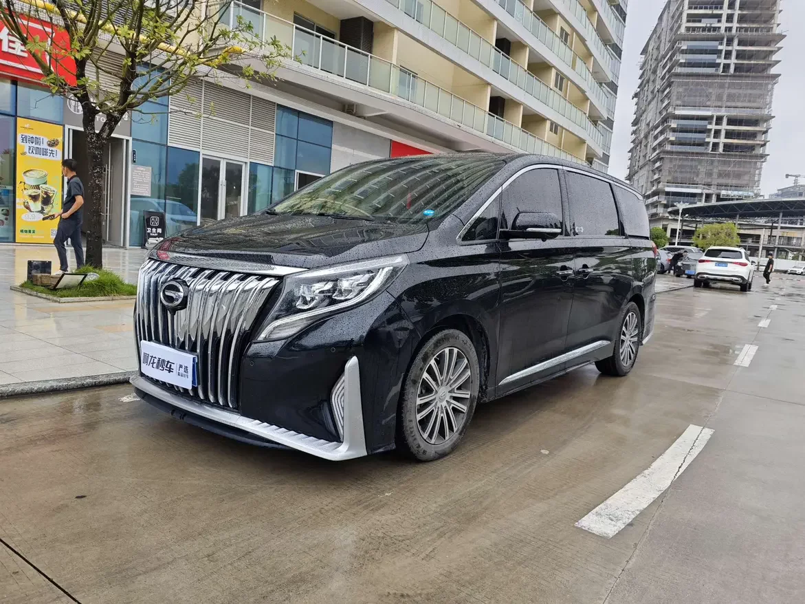 GAC Trumpchi M8