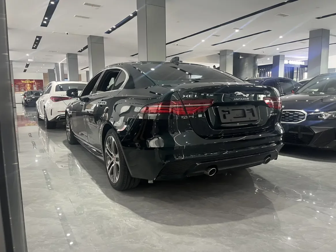 Jaguar XEL
