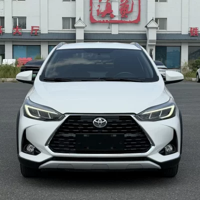 Toyota Yaris L
