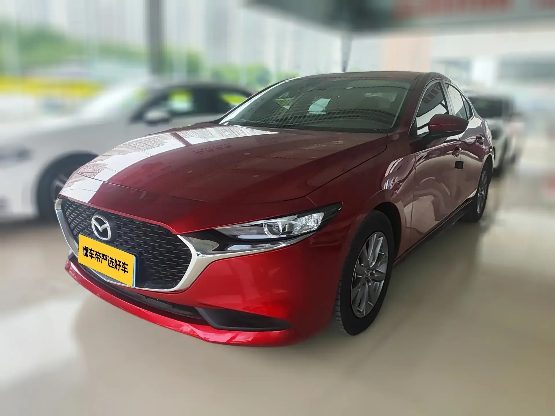 Mazda Axela (3)