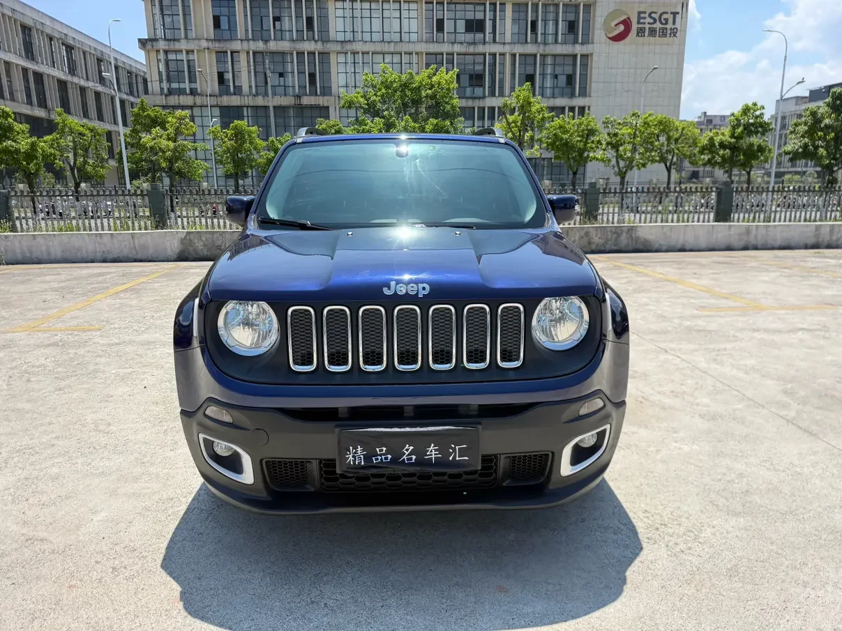 Jeep Freeman