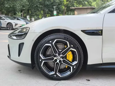 Xiaomi SU7