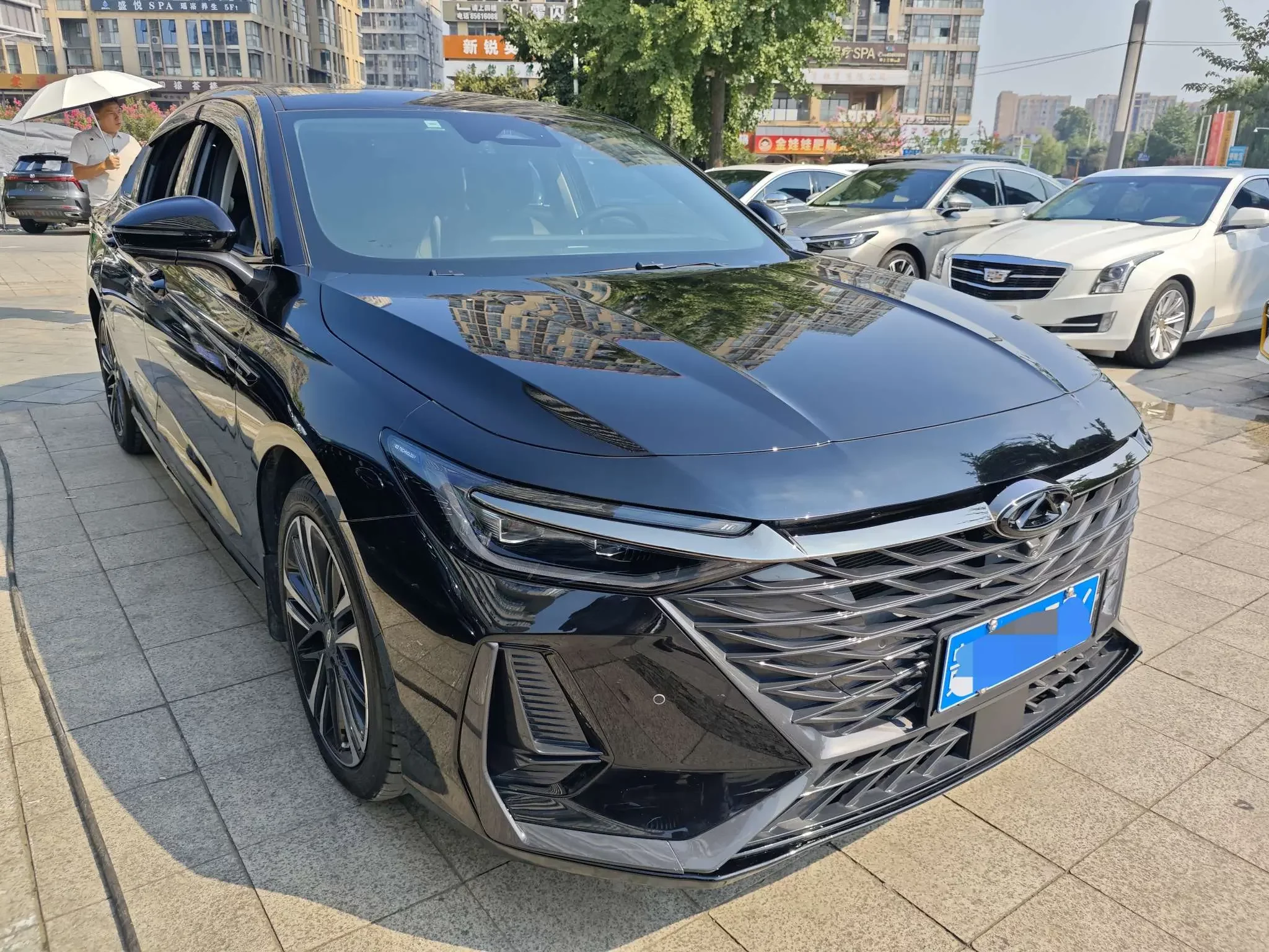 Chery Arrizo 8
