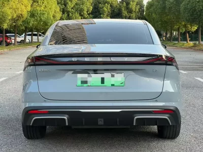 Geely Galaxy L6