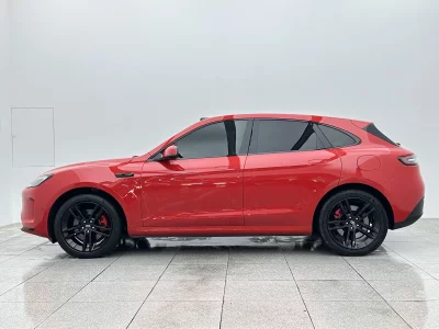 AITO M5