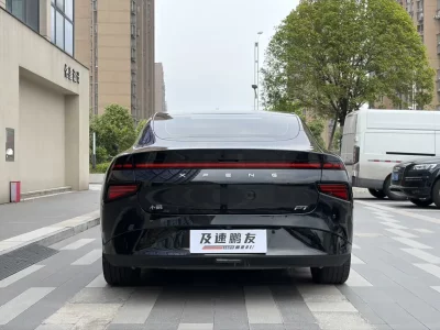Xpeng P7