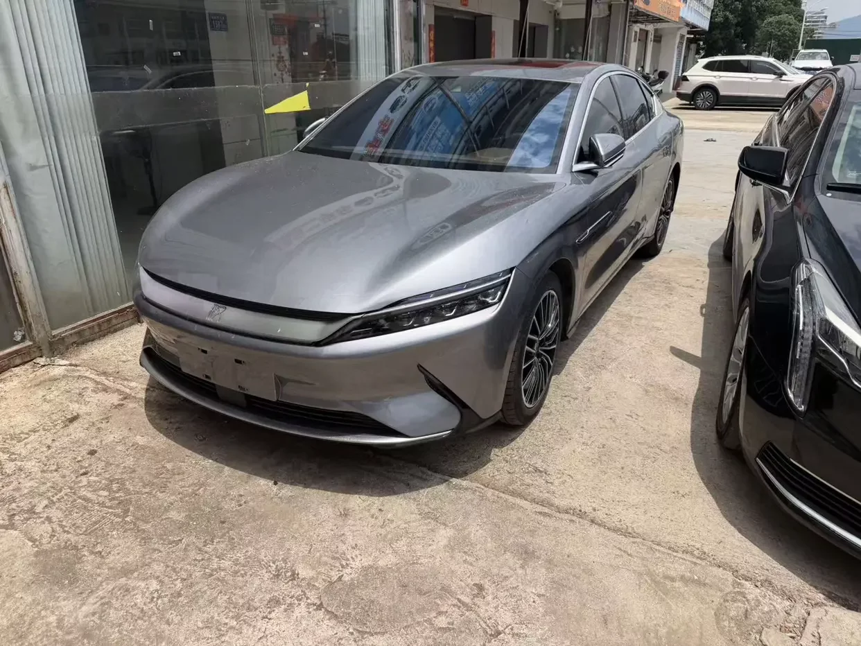 BYD Han EV