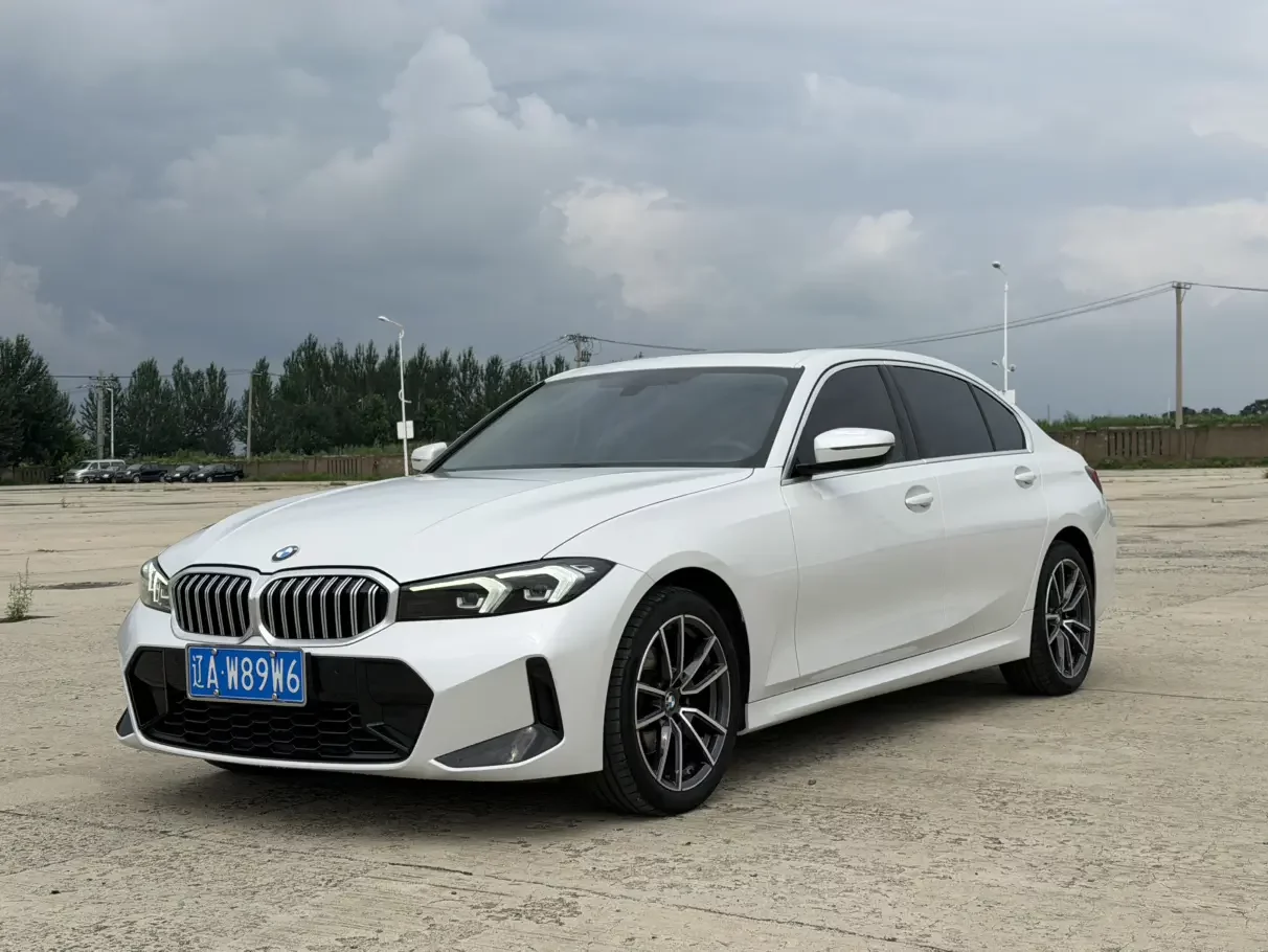 BMW 3-SERIES