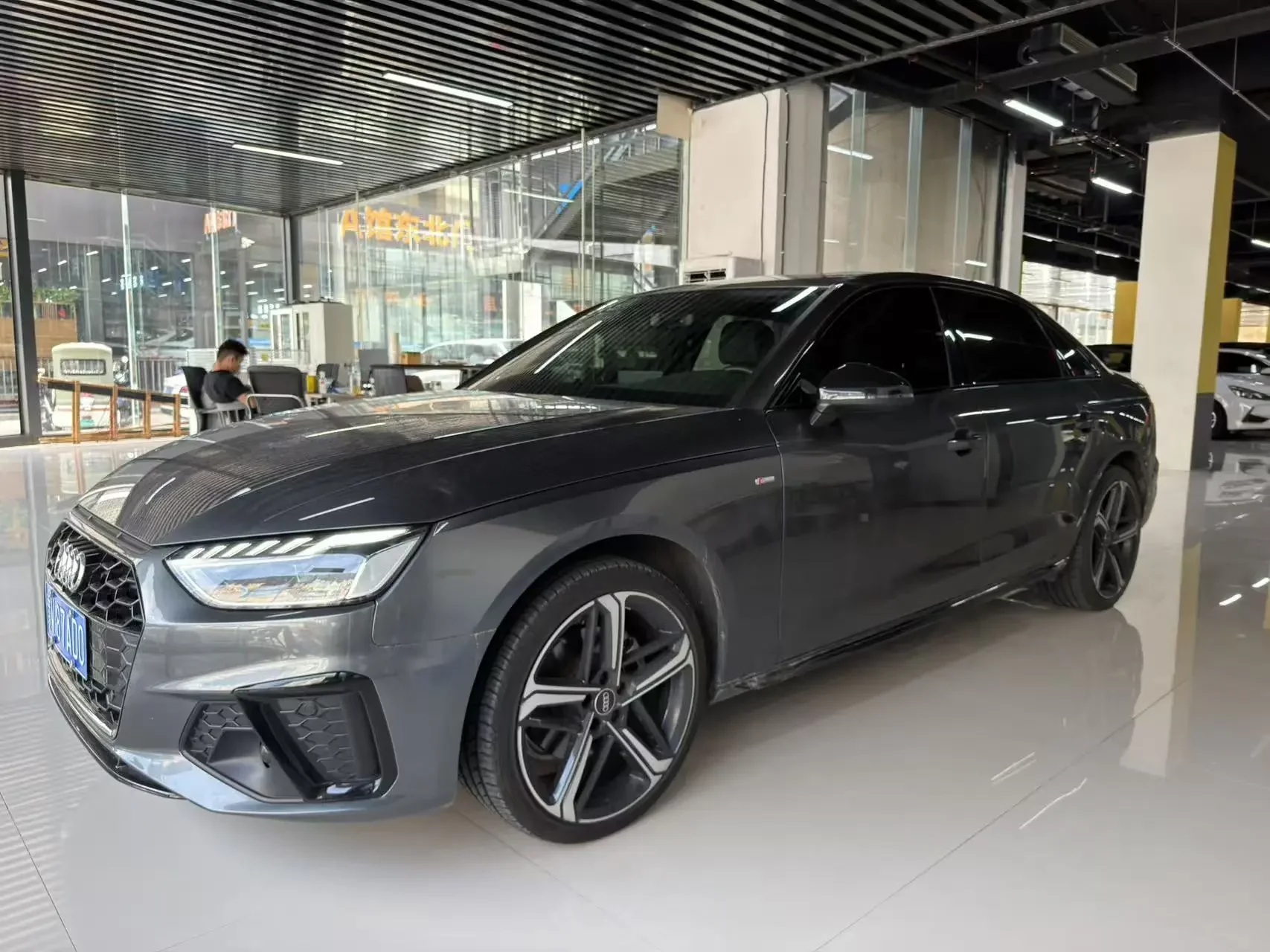 Audi A4L