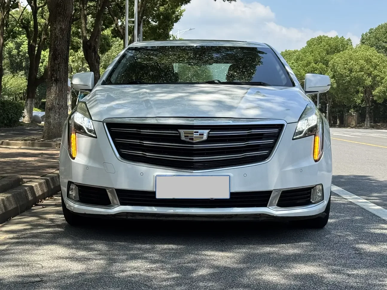 Cadillac XTS